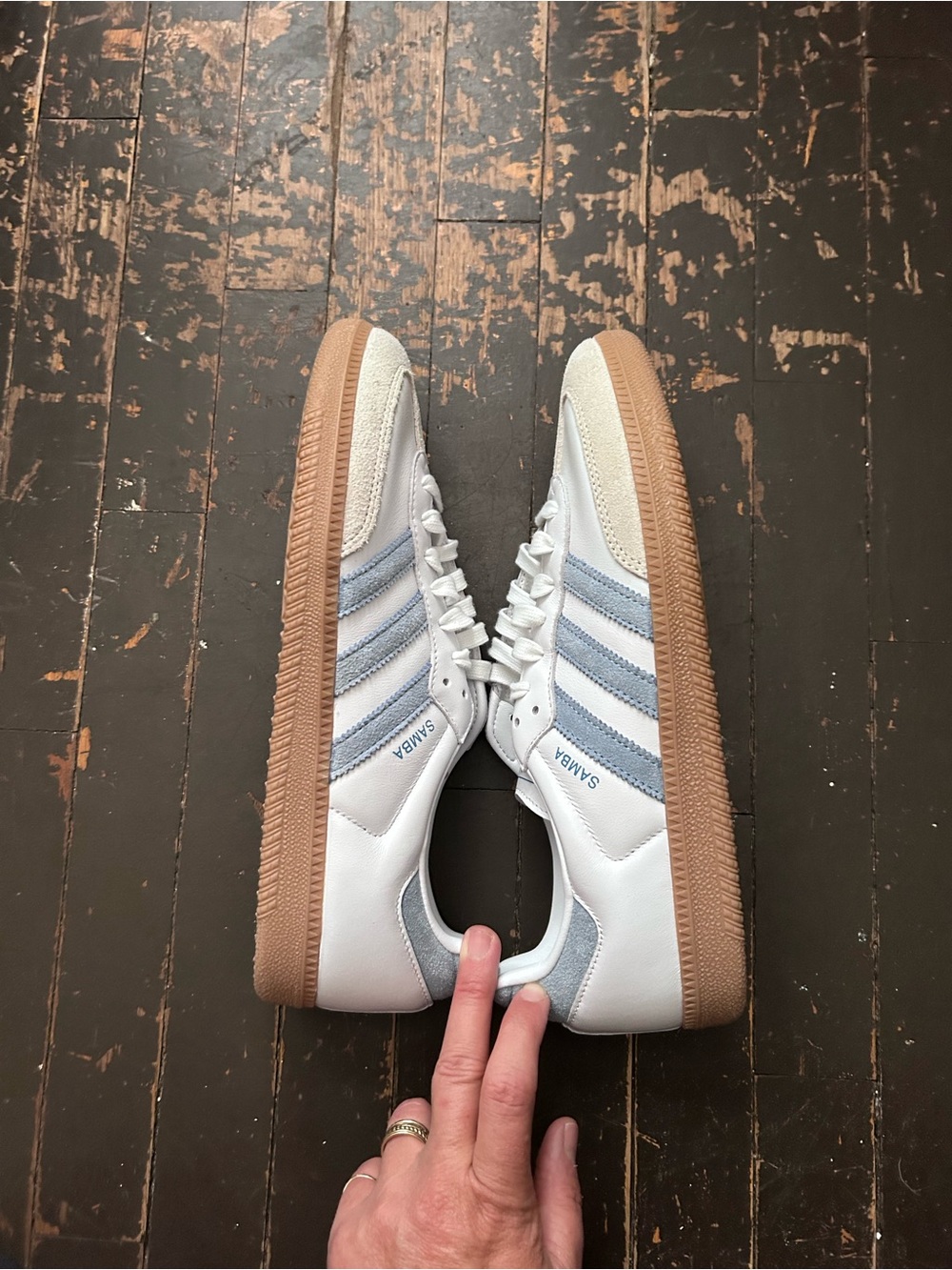 adidas White with Light Blue Three-Stripe Low-Top Samba Sneakers-Brand New - Picture 6 of 9